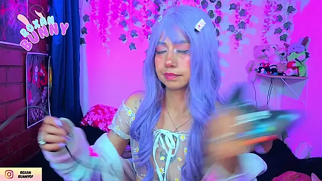 Roxanbunny1 online show from 07.04.26
