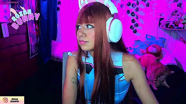 Roxanbunny1 online show from 08.06.26