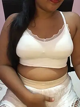 Rose Olivia online show from 03.05.26