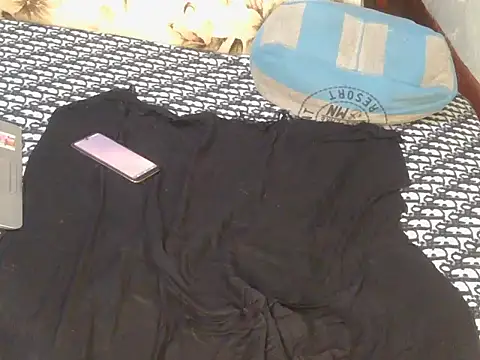 Snapshot of Pretty_hazel chatting on 03.02.26 Pretty hazel online show from 03.02.26