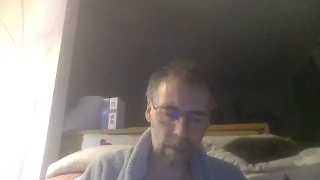 Snapshot of ptitcanard60600 chatting on 11.29.25 ptitcanard60600 online show from 11.29.25