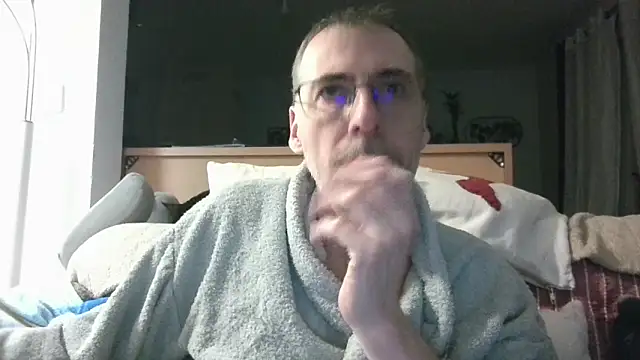 Snapshot of ptitcanard60600 chatting on 03.09.26 ptitcanard60600 online show from 03.09.26