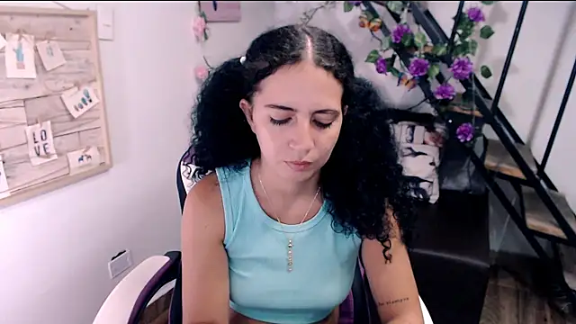 Snapshot of samantha_baby_ chatting on 06.07.26 samantha baby online show from 06.07.26