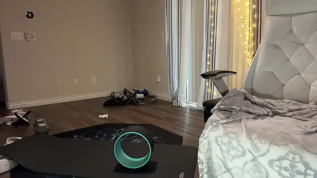 alexmannd online show from 10.23.25