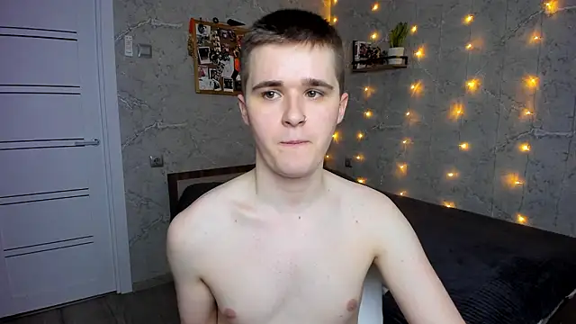 Snapshot of Mark_Bearcub chatting on 02.10.26 Mark Bearcub online show from 02.10.26