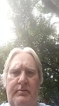 Snapshot of graham1980 chatting on 09.12.25 graham1980 online show from 09.12.25