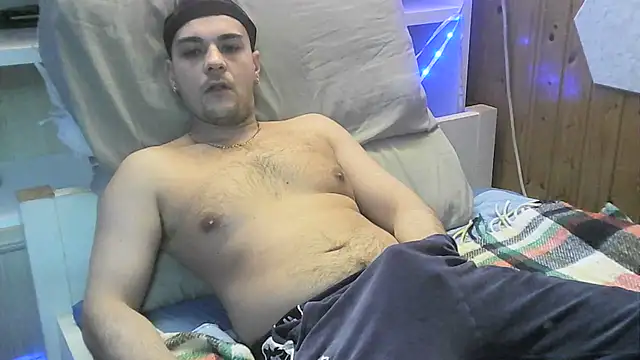 ItalianVinDiesel online show from 01.04.25