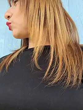 Evehampy online show from 12.17.24