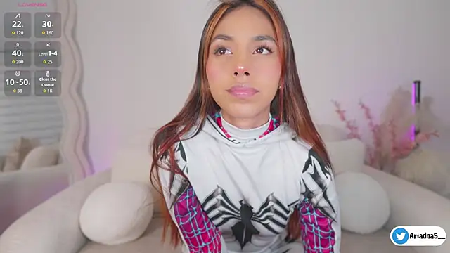Snapshot of Ariadna5 chatting on 01.08.26 Ariadna5 online show from 01.08.26