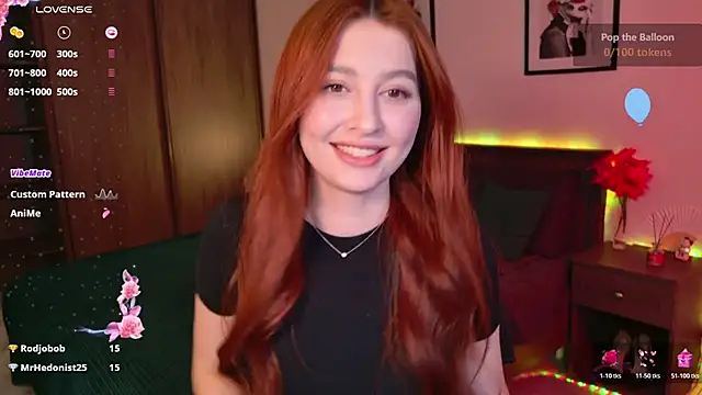 Snapshot of EleanorePeach chatting on 05.11.26 EleanorePeach online show from 05.11.26