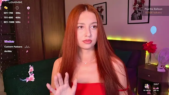 Snapshot of EleanorePeach chatting on 06.08.26 EleanorePeach online show from 06.08.26