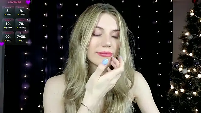 Snapshot of Lilianna_Just chatting on 12.06.24 Lilianna Just online show from 12.06.24