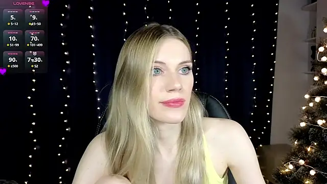 Snapshot of Lilianna_Just chatting on 12.26.24 Lilianna Just online show from 12.26.24