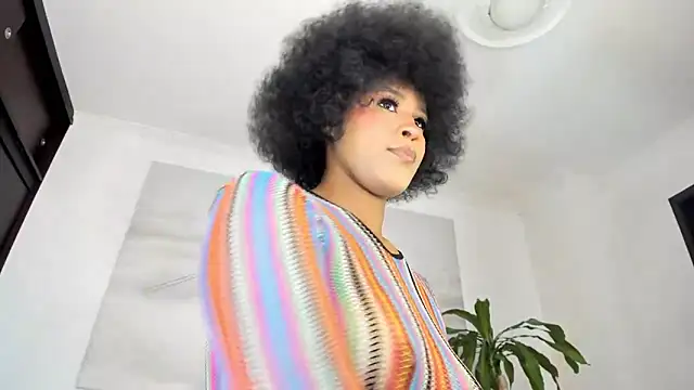 Apotheosis01 online show from 11.22.25