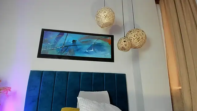 NoraDasilva online show from 11.30.25