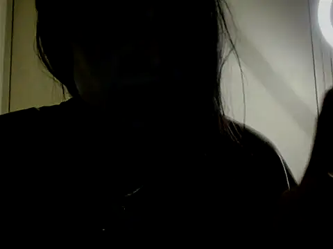 Snapshot of michelle105 chatting on 05.29.26 michelle105 online show from 05.29.26