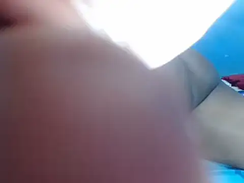 Snapshot of ebony_cristal1 chatting on 01.31.25 ebony cristal1 online show from 01.31.25