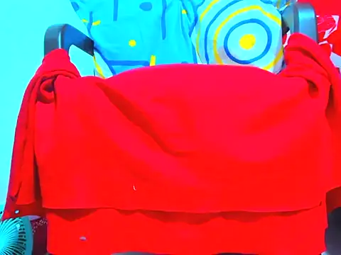 Snapshot of ebony_cristal1 chatting on 10.12.25 ebony cristal1 online show from 10.12.25