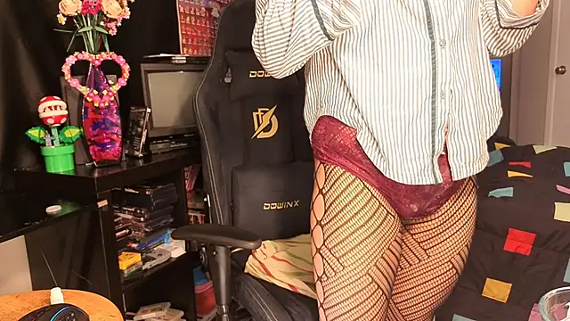 ShinyCherub online show from 02.26.25