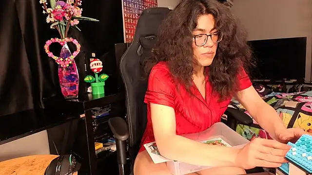 ShinyCherub online show from 03.06.25