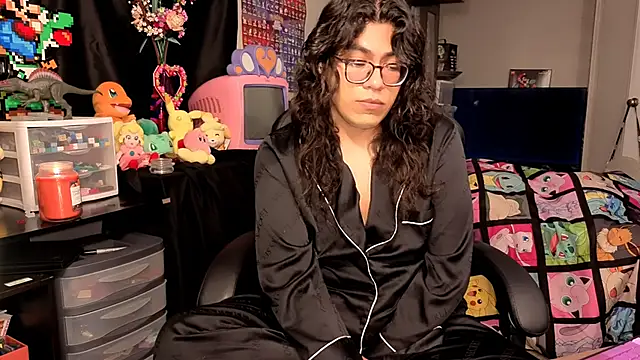 ShinyCherub online show from 10.06.25