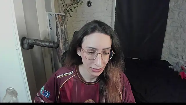 Snapshot of Mayala__ chatting on 03.09.25 Mayala online show from 03.09.25