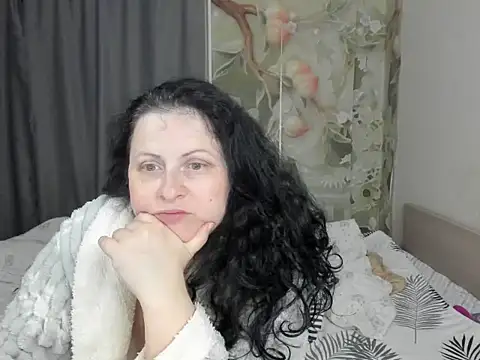 Lillian2 online show from 05.31.26