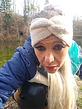 Sexy Sparkling  online show from 11.19.25