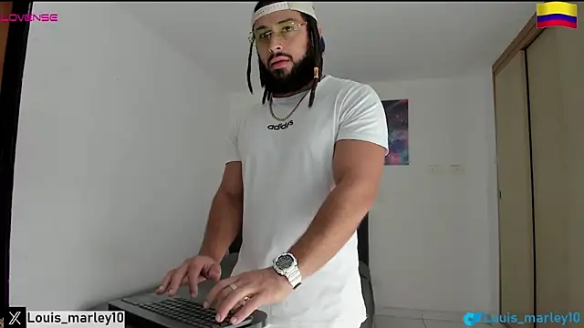 Louis marley   online show from 12.02.25