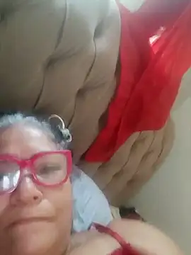 Snapshot of Delicy1 chatting on 01.06.25 Delicy1 online show from 01.06.25