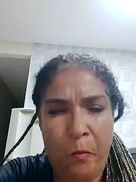 Snapshot of Delicy1 chatting on 01.20.25 Delicy1 online show from 01.20.25