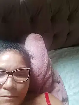 Snapshot of Delicy1 chatting on 01.30.25 Delicy1 online show from 01.30.25