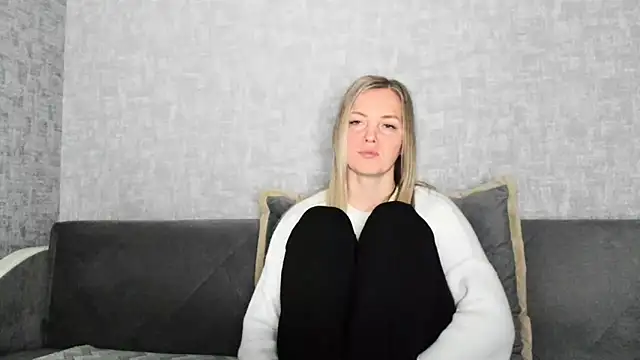 iam Venus online show from 04.30.26
