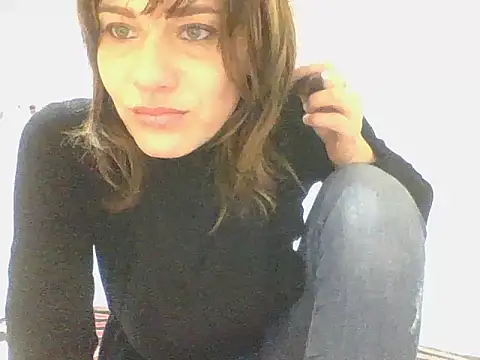 Emyly83 online show from 01.11.25