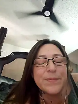 angelbaby1998 online show from 12.22.25