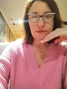 DonnaMagdalena online show from 02.26.26