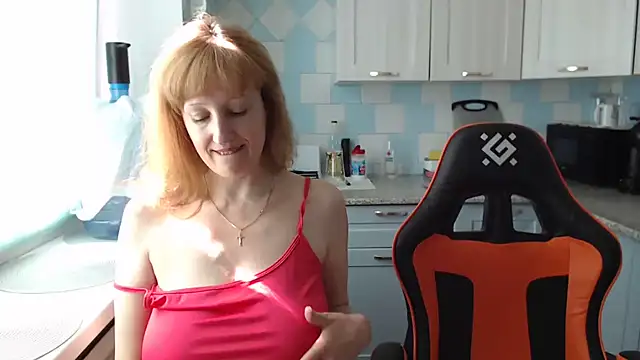 Snapshot of DonnaMagdalena chatting on 06.19.26 DonnaMagdalena online show from 06.19.26