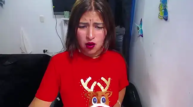 Snapshot of Yunhot_ chatting on 12.23.24 Yunhot  online show from 12.23.24