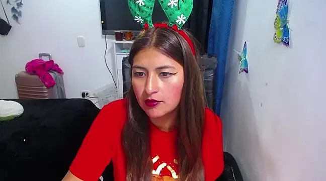 Snapshot of Yunhot_ chatting on 12.25.24 Yunhot  online show from 12.25.24