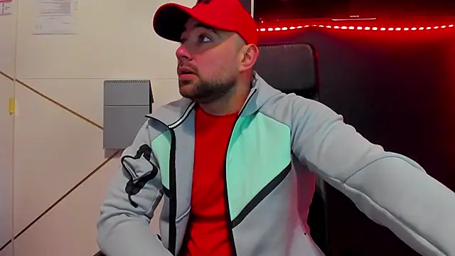 Snapshot of DuncanStone chatting on 03.09.26 DuncanStone online show from 03.09.26