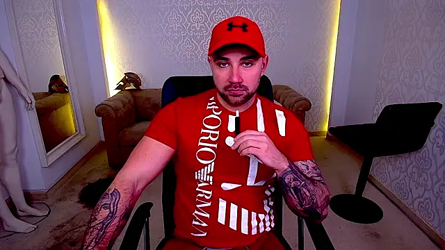 Snapshot of DuncanStone chatting on 03.10.26 DuncanStone online show from 03.10.26