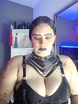 Snapshot of MariaGaitan chatting on 06.17.26 MariaGaitan online show from 06.17.26