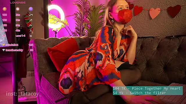 Snapshot of TataCoy chatting on 02.15.25 TataCoy online show from 02.15.25