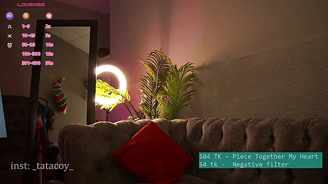 Snapshot of TataCoy chatting on 02.19.25 TataCoy online show from 02.19.25