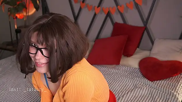 Snapshot of TataCoy chatting on 10.02.25 TataCoy online show from 10.02.25