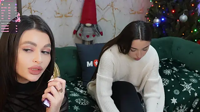 Snapshot of Jasmine_Flow chatting on 12.25.24 Jasmine Flow online show from 12.25.24