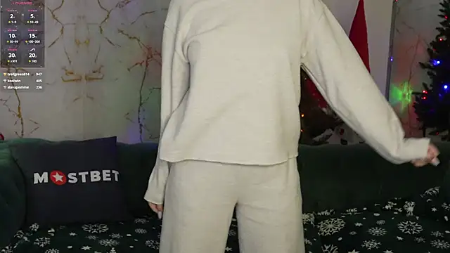 Snapshot of Jasmine_Flow chatting on 01.13.25 Jasmine Flow online show from 01.13.25