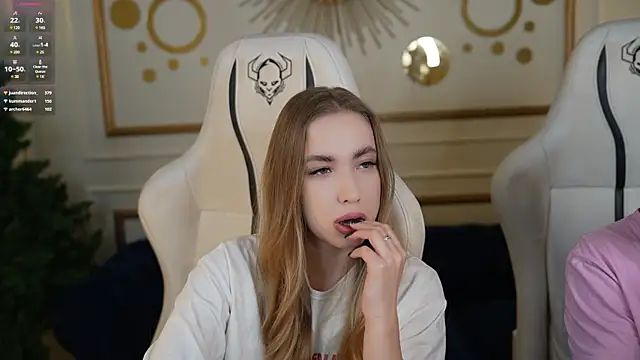 Snapshot of Jasmine_Flow chatting on 01.17.25 Jasmine Flow online show from 01.17.25