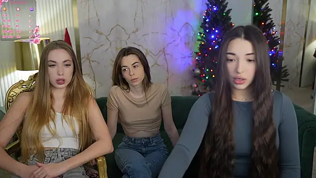 Snapshot of Jasmine_Flow chatting on 01.18.25 Jasmine Flow online show from 01.18.25