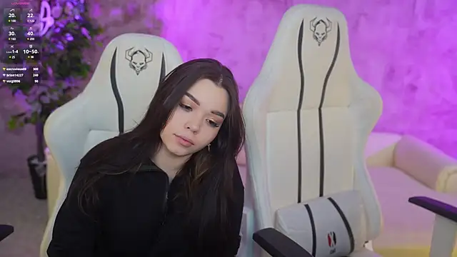 Snapshot of Jasmine_Flow chatting on 01.23.25 Jasmine Flow online show from 01.23.25